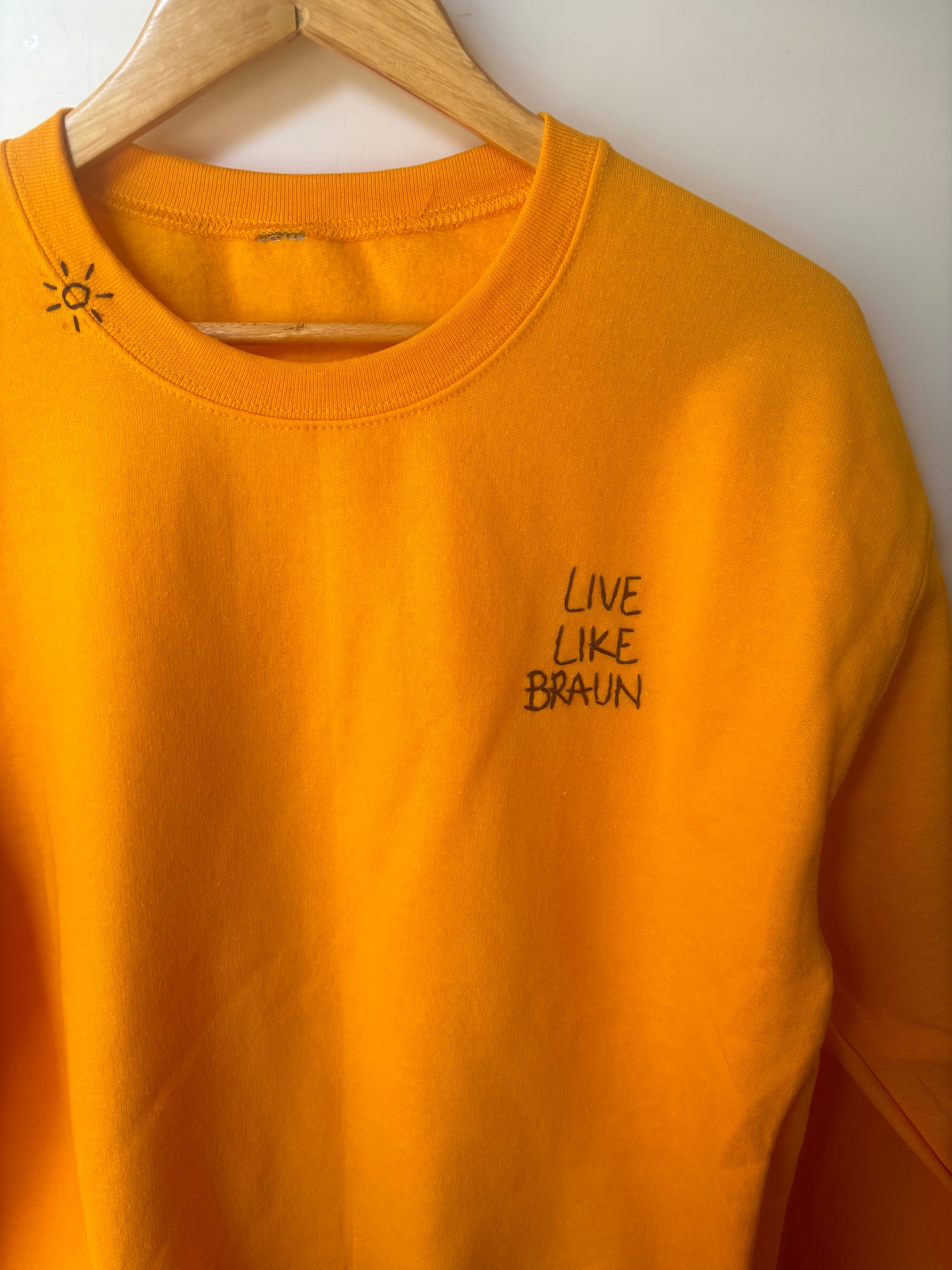 LIVE LIKE BRAUN